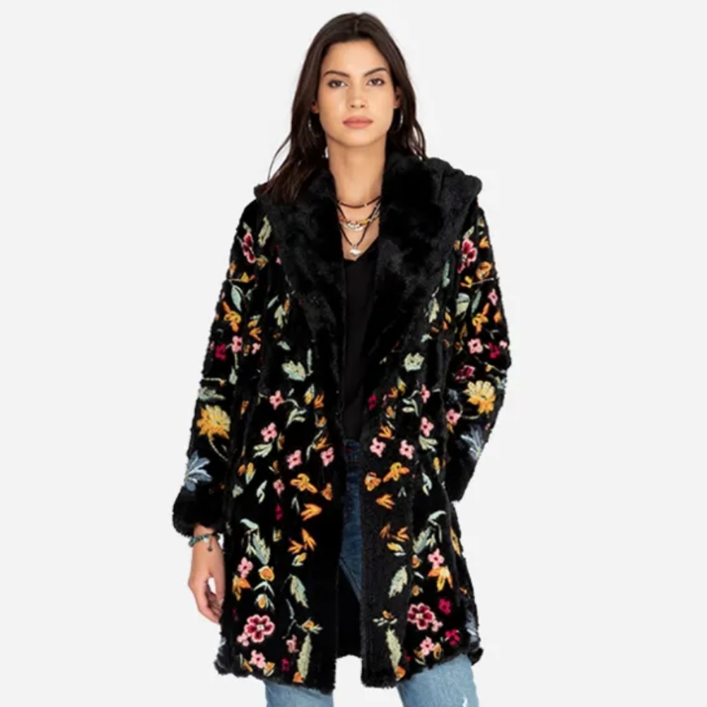 Johnny Was Sona Faux Fur Coat in Black, Size Large